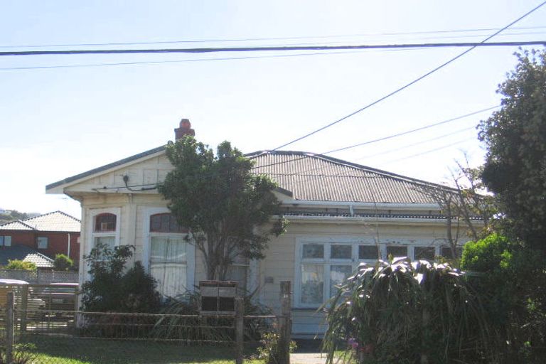 Photo of property in 2/31 Tahi Street, Miramar, Wellington, 6022