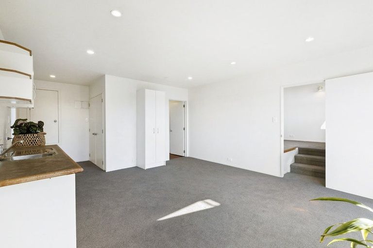 Photo of property in 417 Paremoremo Road, Paremoremo, Auckland, 0632