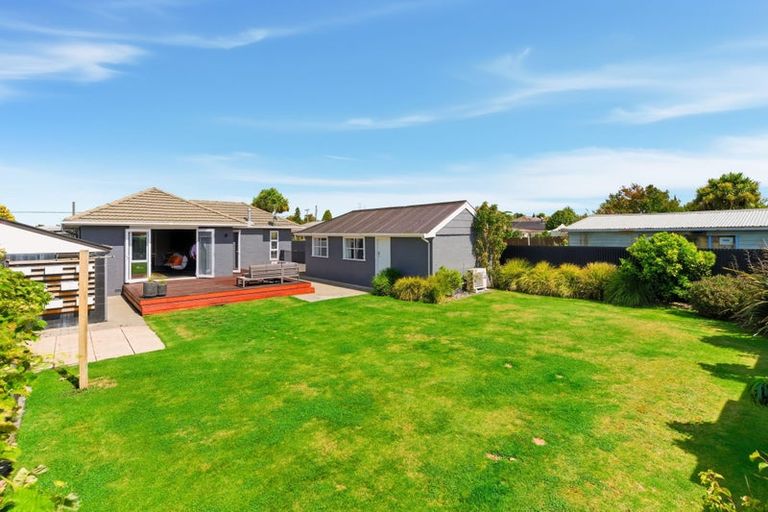 Photo of property in 77 Neill Street, Hornby, Christchurch, 8042