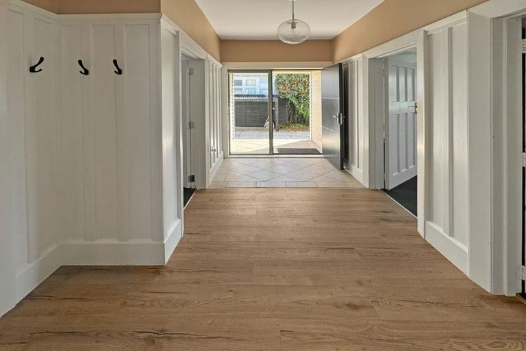 Photo of property in 48 Medway Street, Richmond, Christchurch, 8013