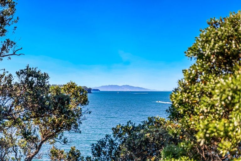 Photo of property in 28 East Point, Manly, Whangaparaoa, 0930