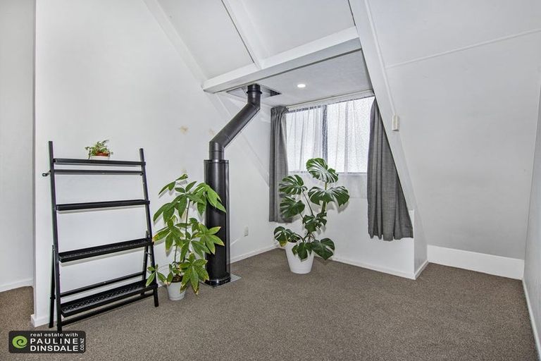 Photo of property in 17 Granfield Place, Te Kamo, Whangarei, 0112