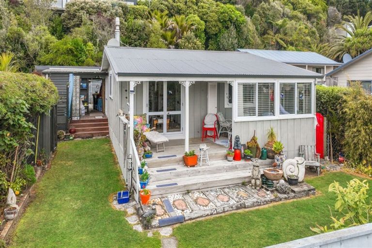 Photo of property in 1142 Abel Tasman Drive, Ligar Bay, Takaka, 7183