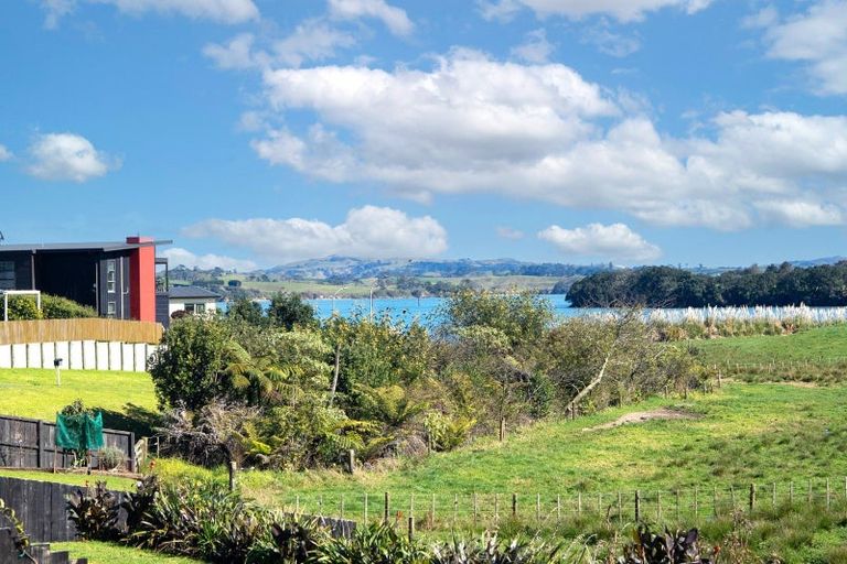Photo of property in 6c Goble Road, Clarks Beach, Pukekohe, 2679