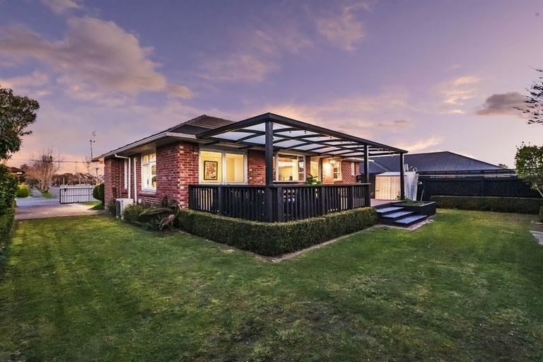 Photo of property in 25 Munro Street, Redwood, Christchurch, 8051