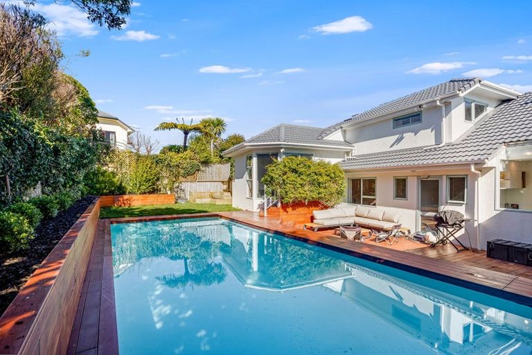 Photo of property in 10 Portage Place, Whitby, Porirua, 5024