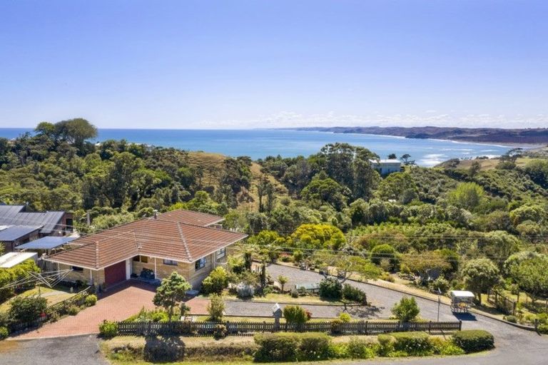 Photo of property in 6 Upper Wainui Road, Raglan, 3297