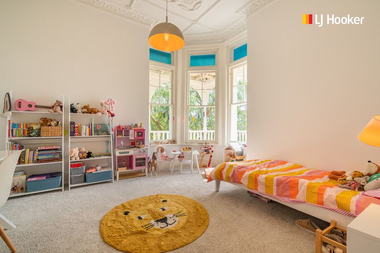 Photo of property in 47 Easther Crescent, Kew, Dunedin, 9012