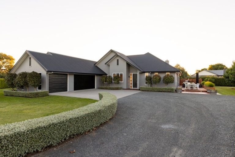 Photo of property in 555 Fencourt Road, Cambridge, 3493