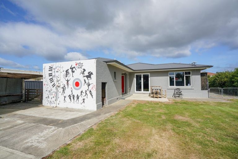 Photo of property in 56 Queen Street, Otautau, 9610
