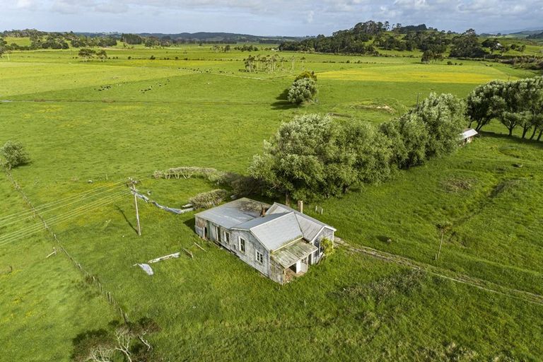 Photo of property in 413 Waihue Road, Dargaville, 0372