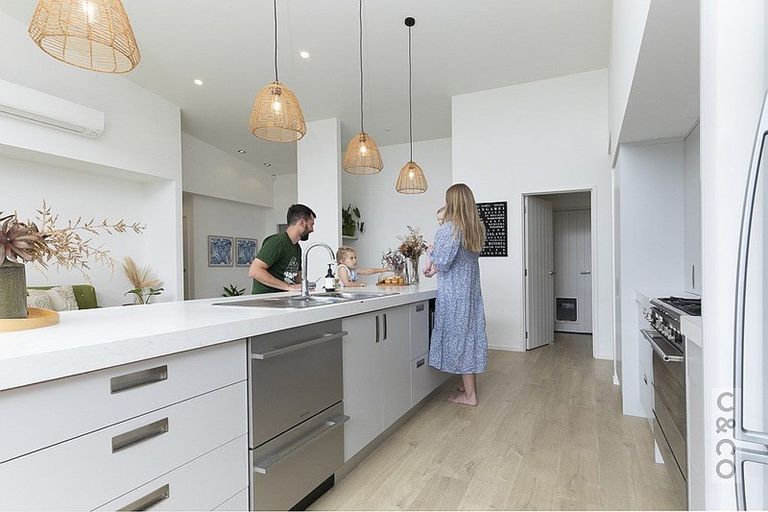 Photo of property in 10 The Rise, Waimauku, 0812