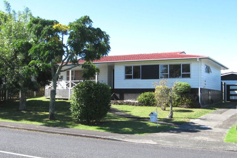 Photo of property in 24 Oreil Avenue, West Harbour, Auckland, 0618