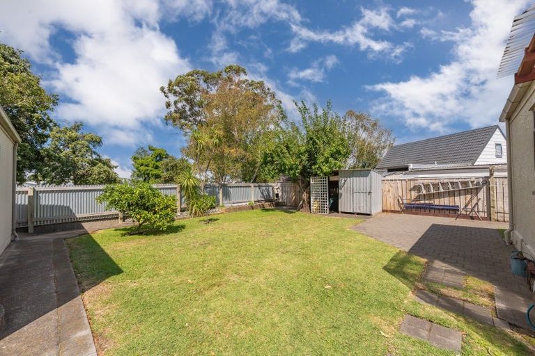 Photo of property in 18 Logan Avenue, Marewa, Napier, 4110