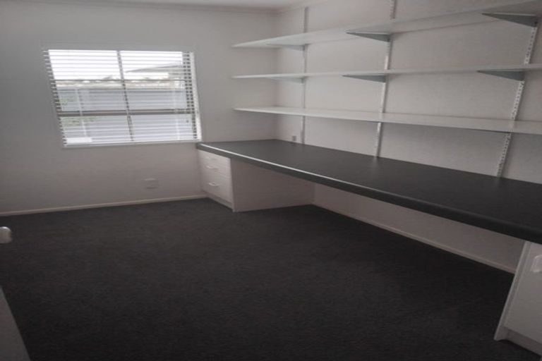 Photo of property in 5 Hampton Place, Springvale, Whanganui, 4501