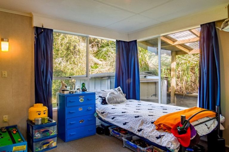 Photo of property in 17 Manawahe Road, Matata, Whakatane, 3194