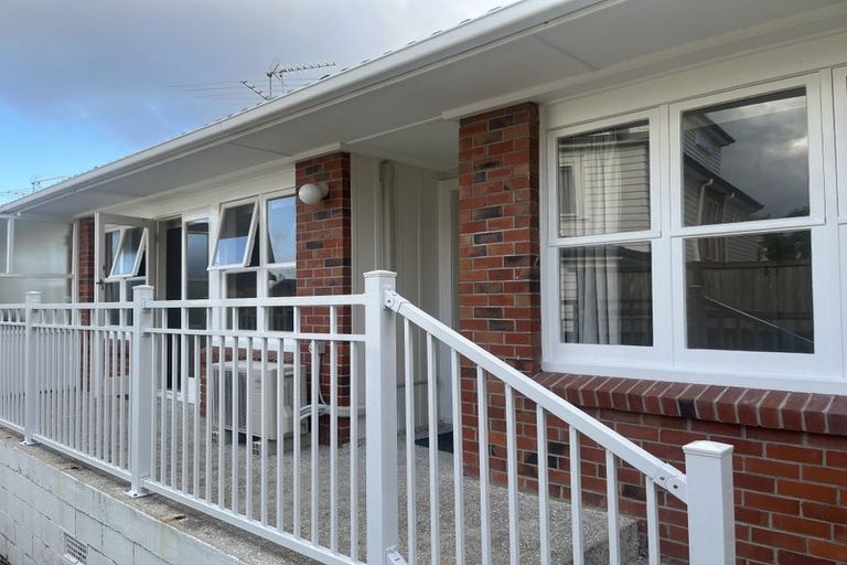 Photo of property in 2/3 Penzance Road, Mairangi Bay, Auckland, 0630