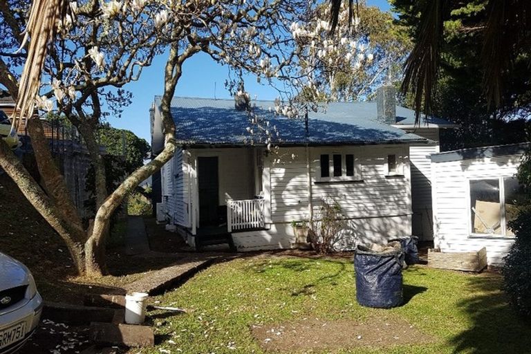 Photo of property in 47a Devon Street, Aro Valley, Wellington, 6021