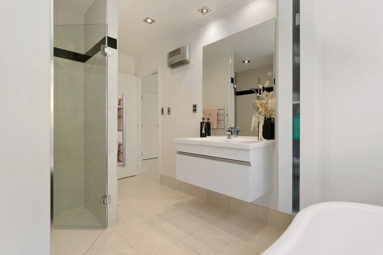 Photo of property in 29 Rexford Heights, Pyes Pa, Tauranga, 3112