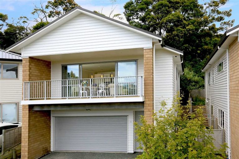 Photo of property in 11c Nimstedt Avenue, Oteha, Auckland, 0632