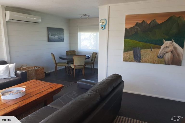 Photo of property in 92 Ranfurly Street, Waitara, 4320