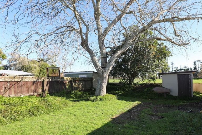 Photo of property in 76 Great South Road, Huntly, 3700