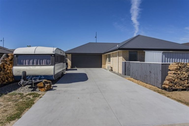 Photo of property in 104 Pegasus Boulevard, Pegasus, 7612