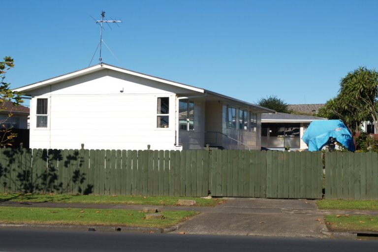 Photo of property in 270 Buckland Road, Mangere East, Auckland, 2024