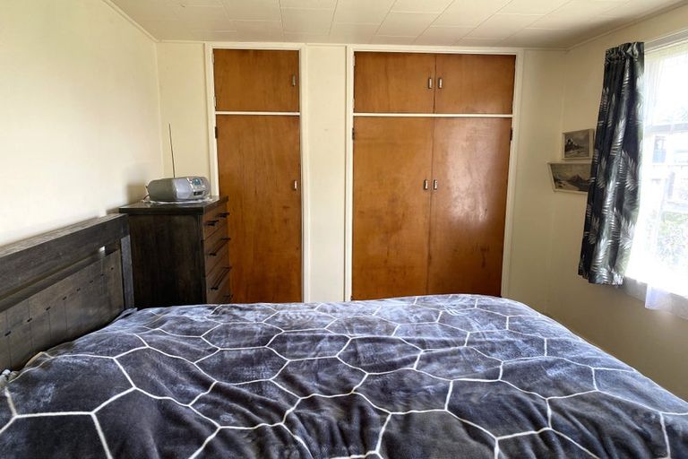 Photo of property in 135 Brougham Street, Westport, 7825