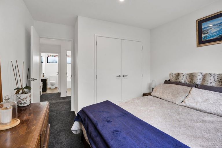 Photo of property in 23 Links Drive, Waiwhakaiho, New Plymouth, 4312