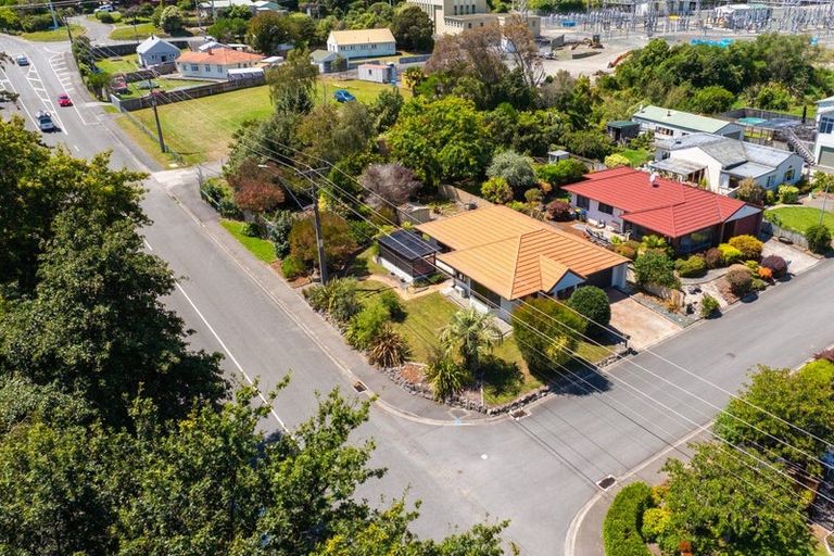 Photo of property in 1 Parkview Place, Stoke, Nelson, 7011