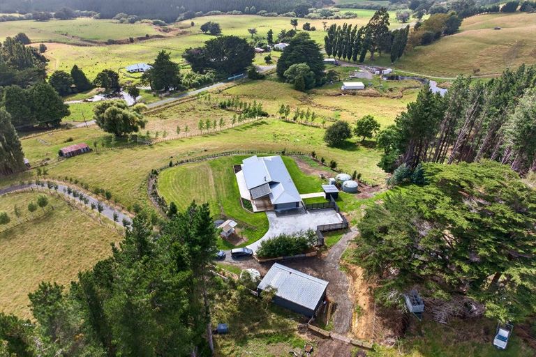 Photo of property in 277 South Road, Mauriceville, Masterton, 5882