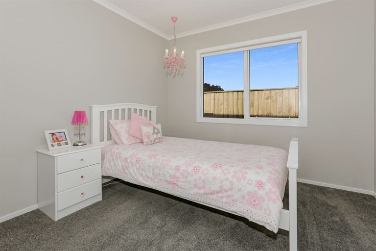 Photo of property in 7 Margaret Shields Avenue, Aotea, Porirua, 5024