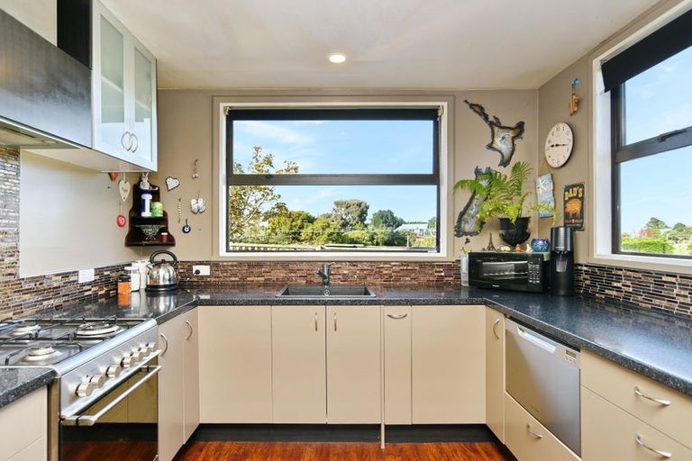 Photo of property in 47 Batten Grove, The Pines Beach, 7630