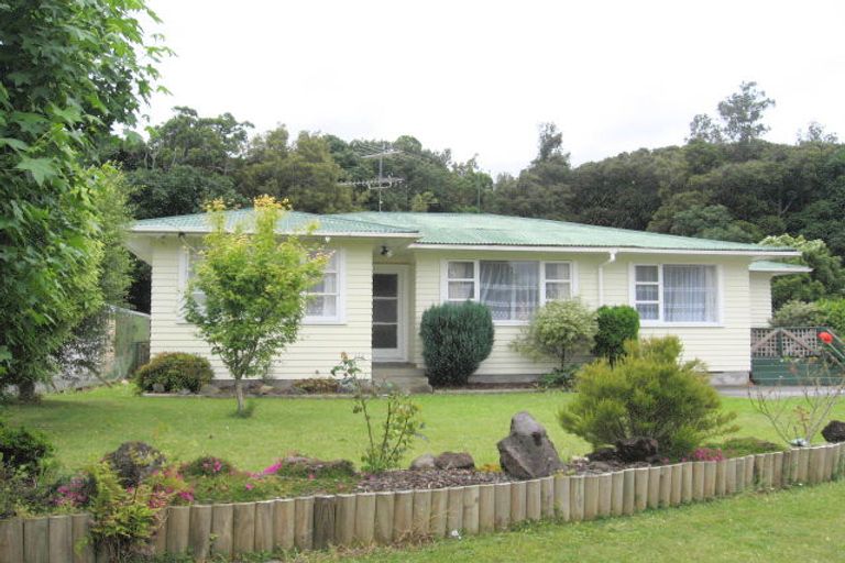 Photo of property in 25 Rosehill Drive, Rosehill, Papakura, 2113