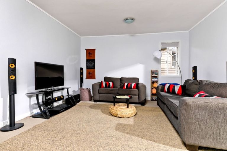 Photo of property in 59a Keegan Drive, Massey, Auckland, 0614