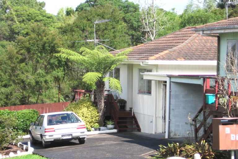 Photo of property in 1/17 Talavera Place, Te Atatu South, Auckland, 0602