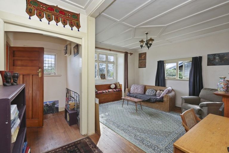 Photo of property in 49 Gaine Street, New Plymouth, 4310