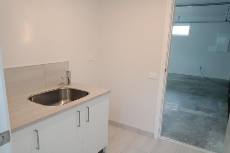 Photo of property in 79a Cambridge Terrace, Waterloo, Lower Hutt, 5011