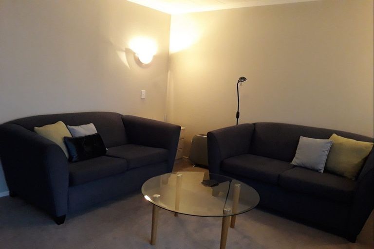 Photo of property in 203 Fitzherbert Avenue, West End, Palmerston North, 4410