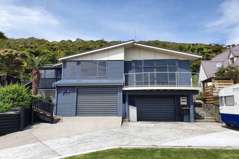 Photo of property in 21 Nolan Crescent, Karoro, Greymouth, 7805