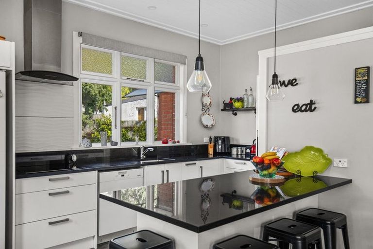 Photo of property in 9 Kelso Street, Roxburgh, 9500