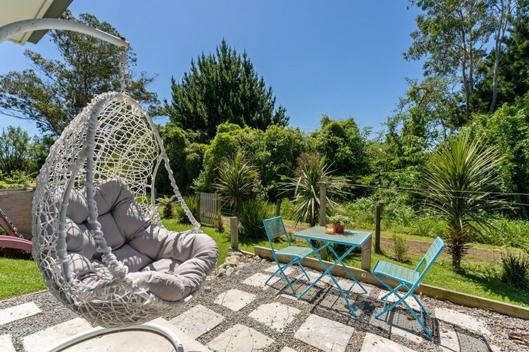 Photo of property in 18 Te Harawira Street, Otaki, 5512