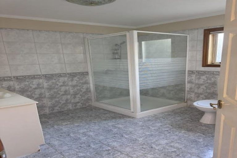 Photo of property in 66 Simmental Crescent, Somerville, Auckland, 2014