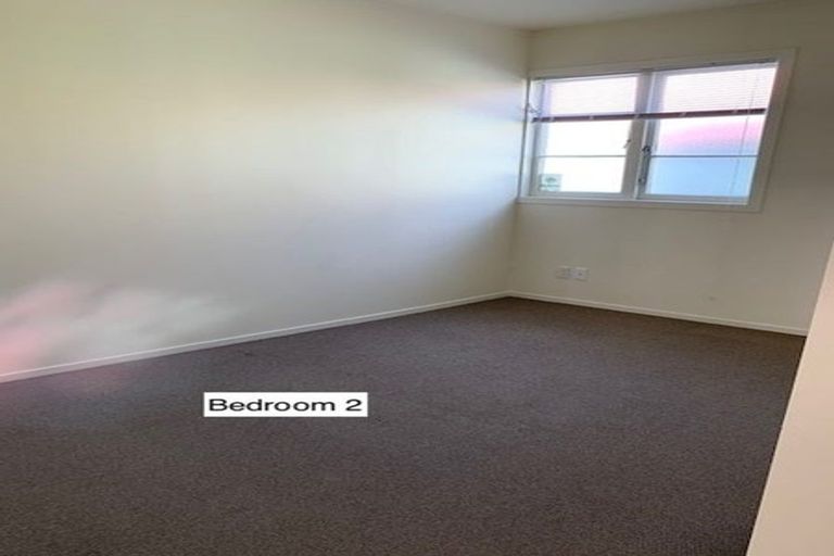 Photo of property in 12 Hugh Brown Drive, New Lynn, Auckland, 0600