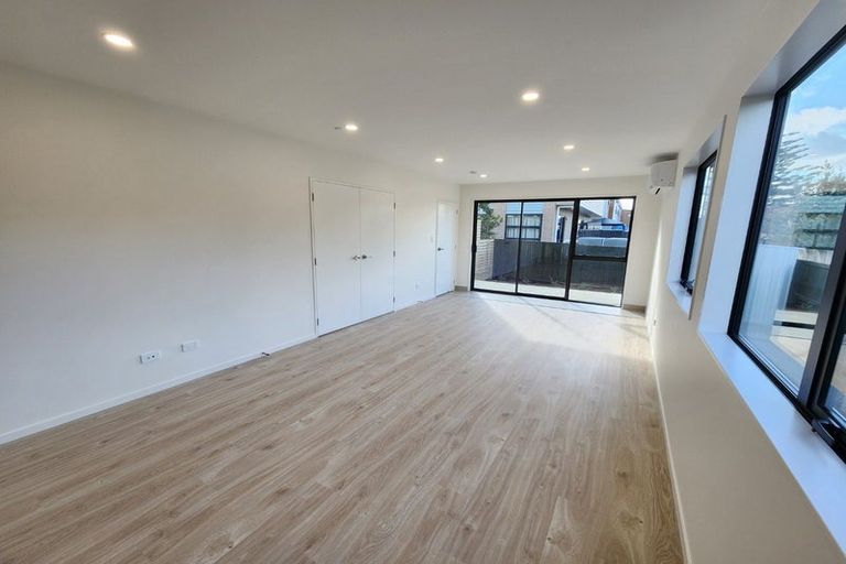 Photo of property in 4/25 Manse Road, Pahurehure, Papakura, 2113