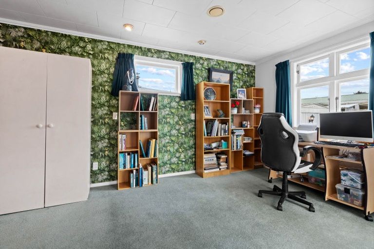 Photo of property in 37 Gordon Street, Lansdowne, Masterton, 5810