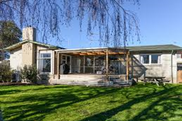 Photo of property in 156 Te Mata Road, Havelock North, 4130