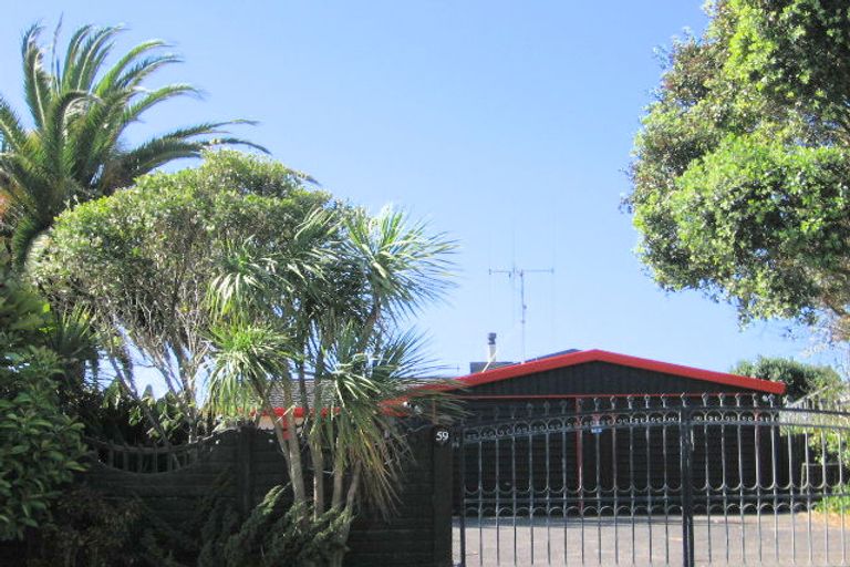 Photo of property in 59 Karewa Parade, Papamoa Beach, Papamoa, 3118