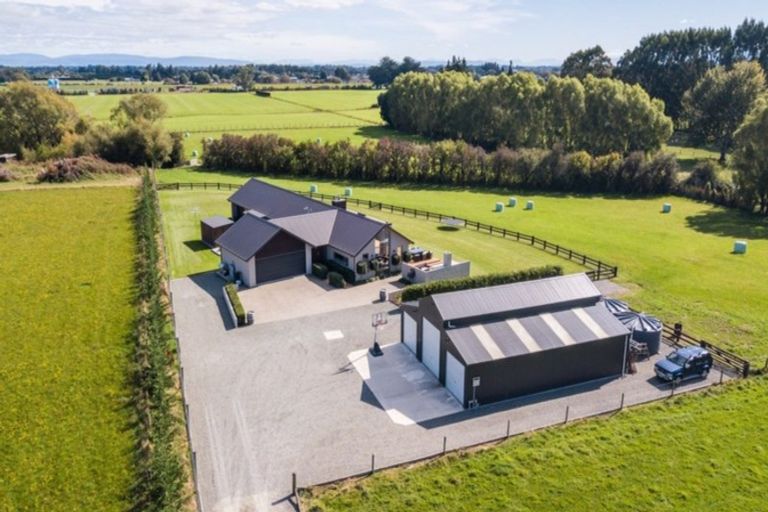 Photo of property in 39 Egerton Road, Winton, 9781